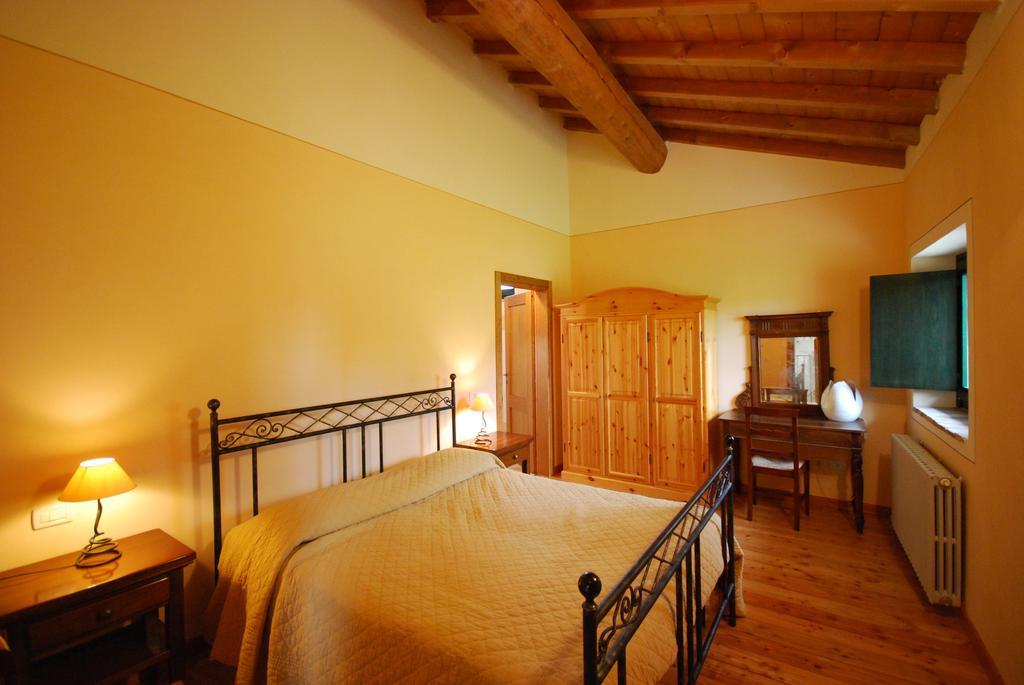Agriturismo Val Костермано Екстериор снимка